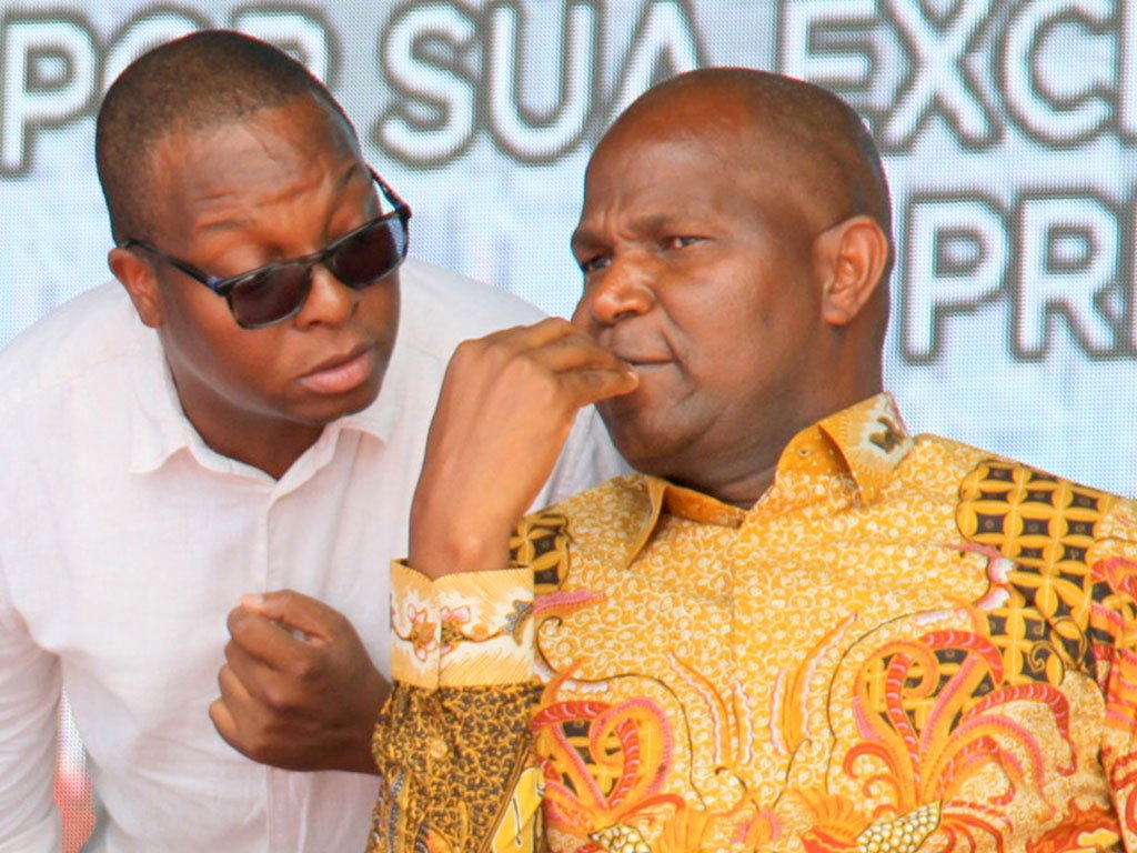 Lançamento da primeira pedra para a construção de Apartamentos - Phoniex Moçambique